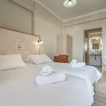 Phoenix Hotel